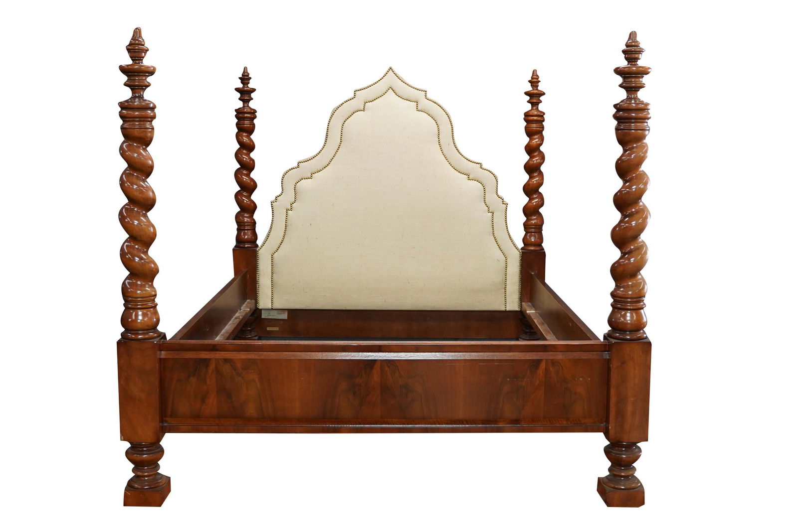 GREYSTONE QUEEN-SIZED WALNUT TESTER BED (1 of 15)