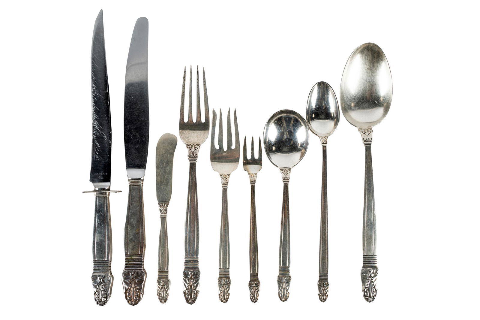 INTERNATIONAL STERLING PARTIAL FLATWARE SERVICE (1 of 8)