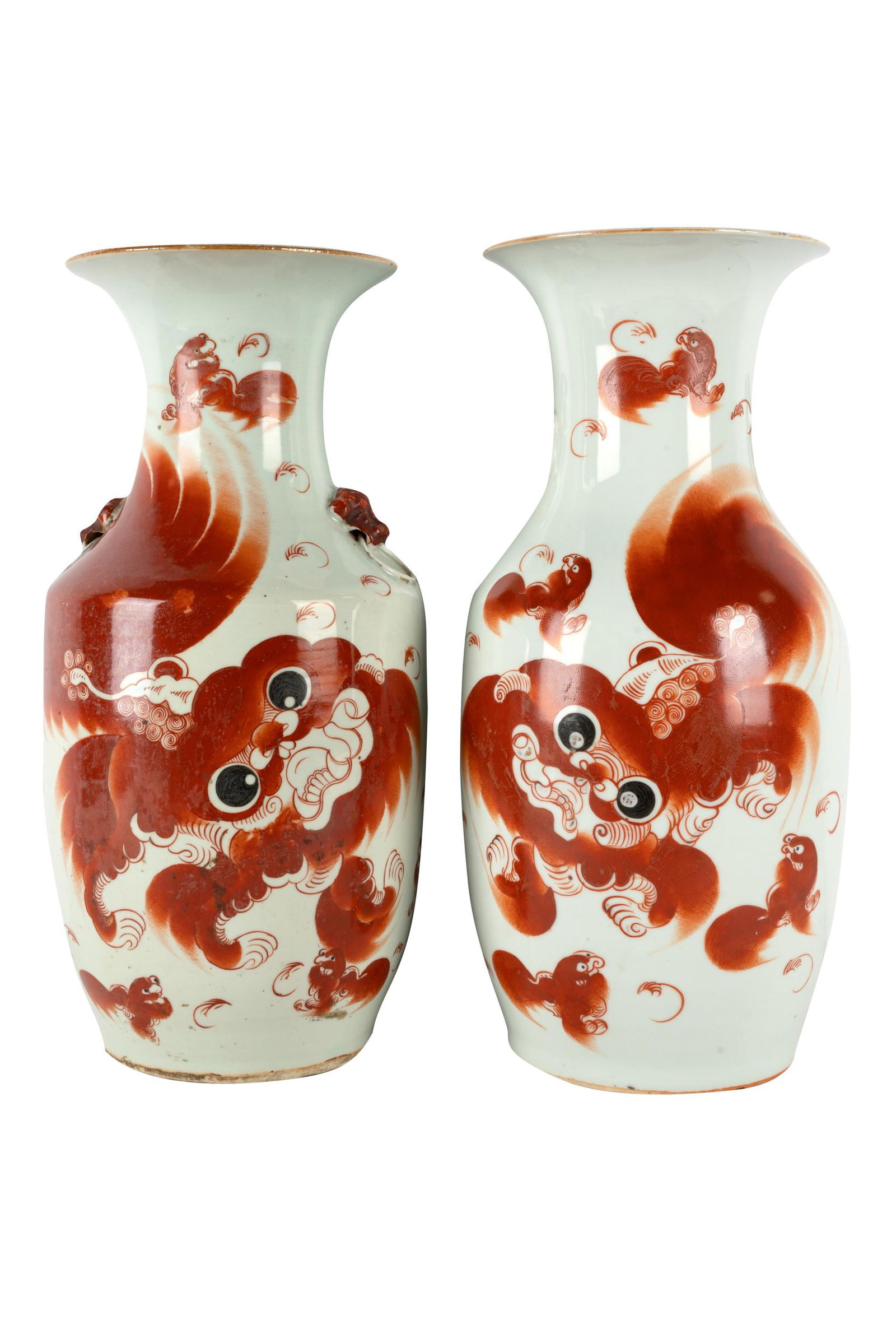TWO CHINESE 'FOO DOG' PORCELAIN VASES (1 of 12)