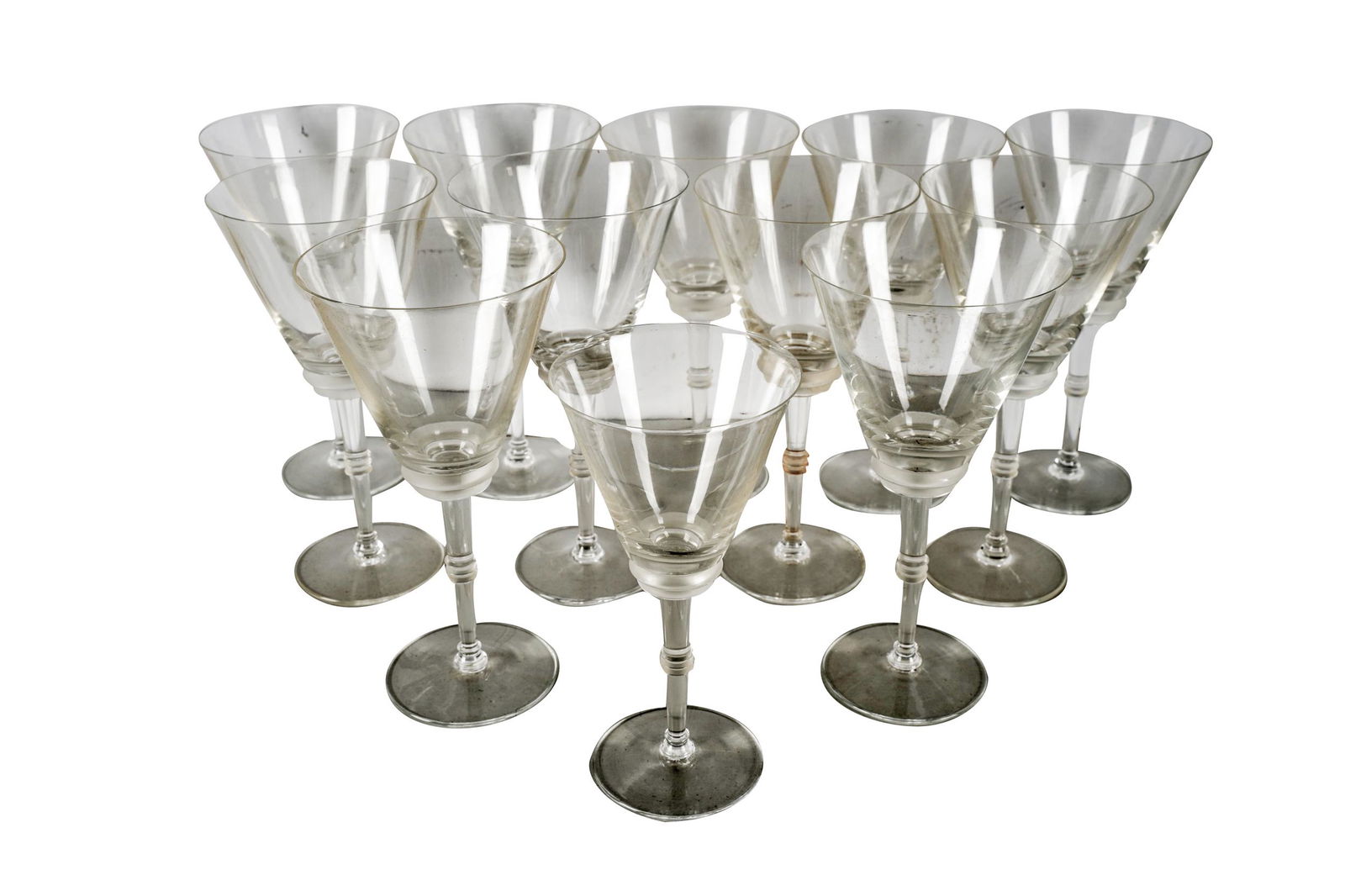 LALIQUE STEMWARE SERVICE (1 of 8)