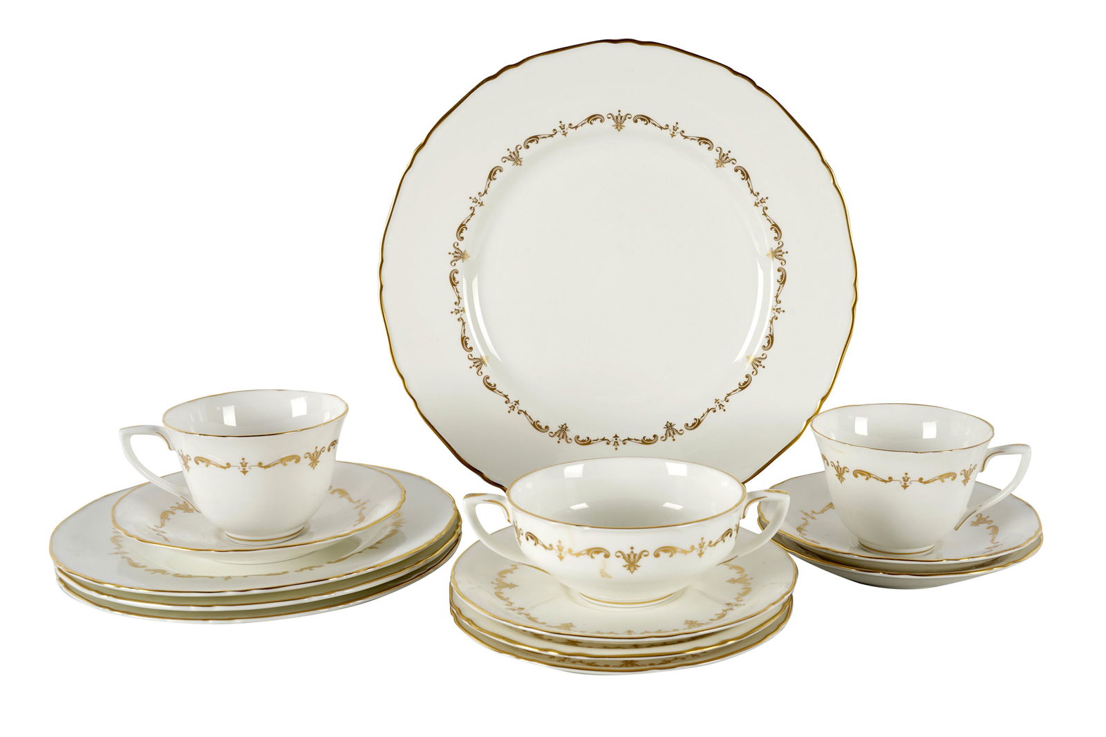 ROYAL WORCHESTER "GOLD CHANTLLIY" PORCELAIN SERVICE (1 of 9)