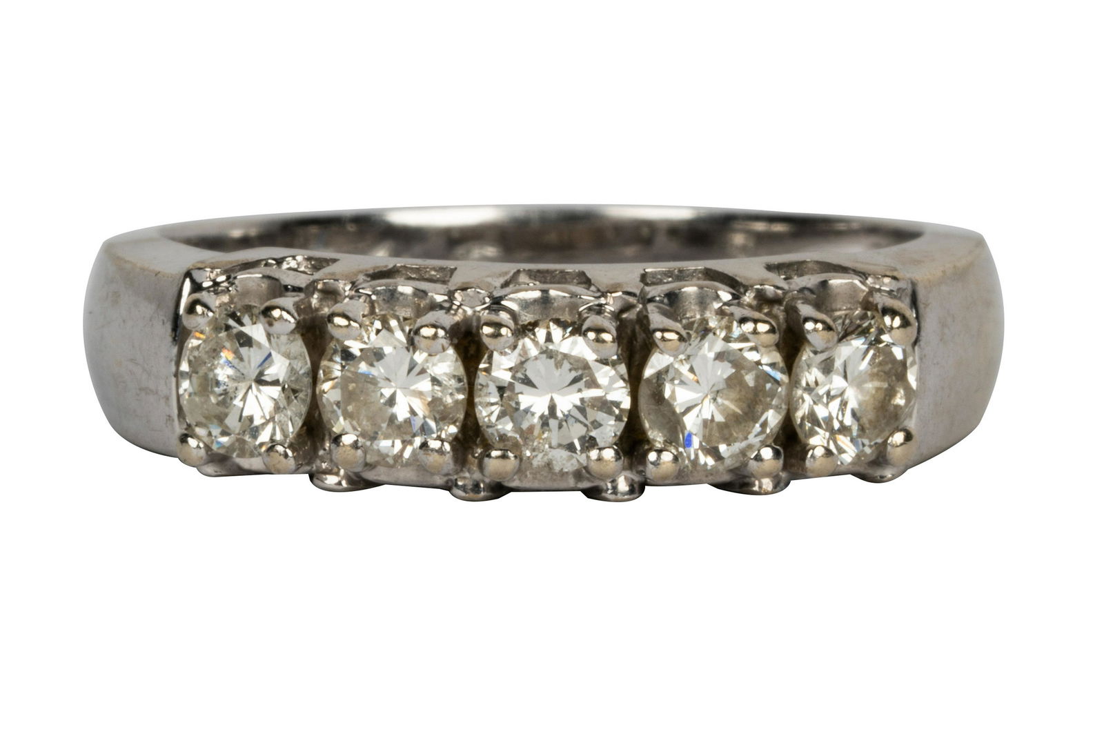 14 KARAT WHITE GOLD & DIAMOND BAND RING (1 of 8)