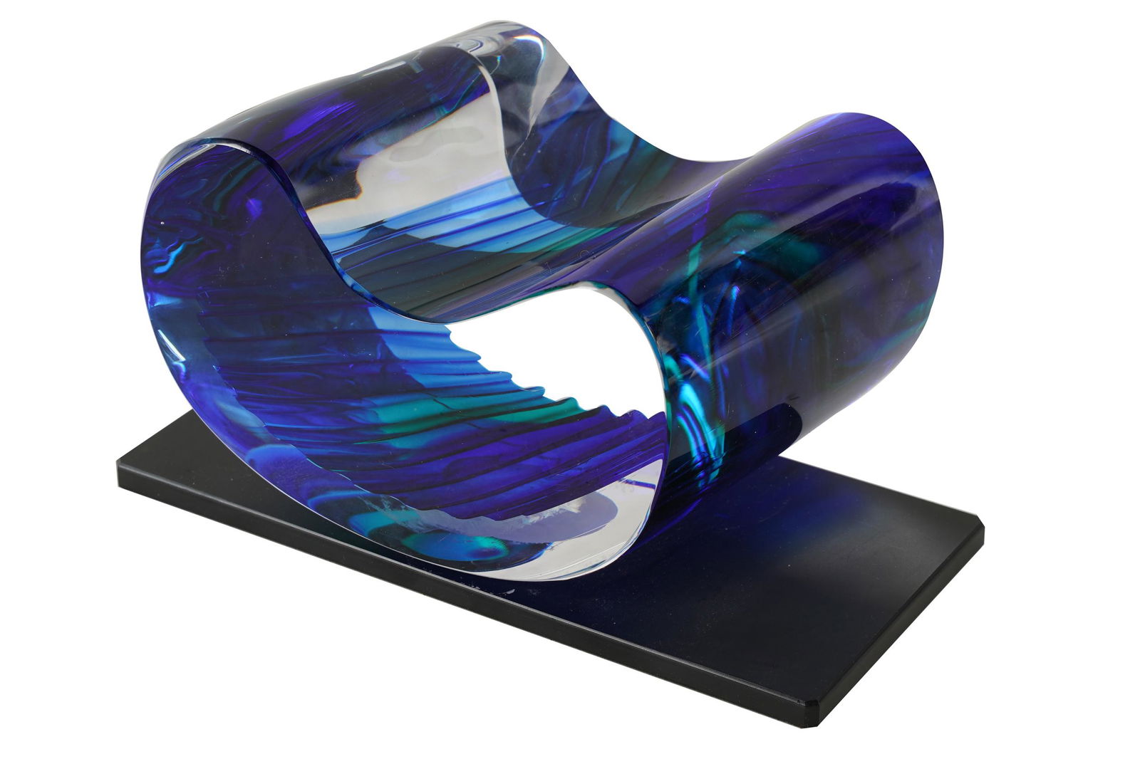 KOSTA BODA GLASS TABLE SCULPTURE (1 of 10)