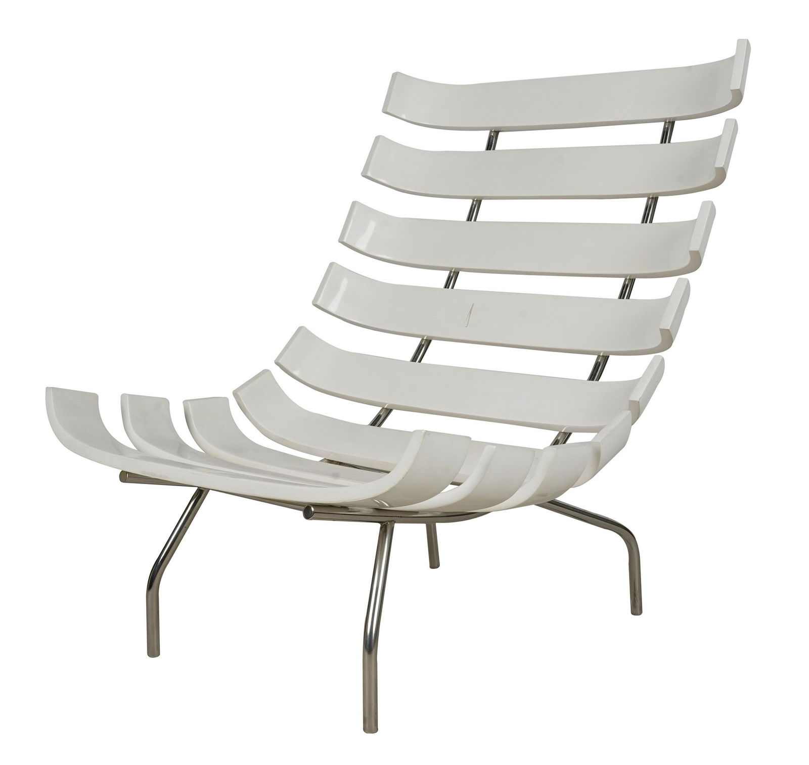 WHITE POLISHED LACQUER & CHROMED METAL CHAIR (1 of 6)