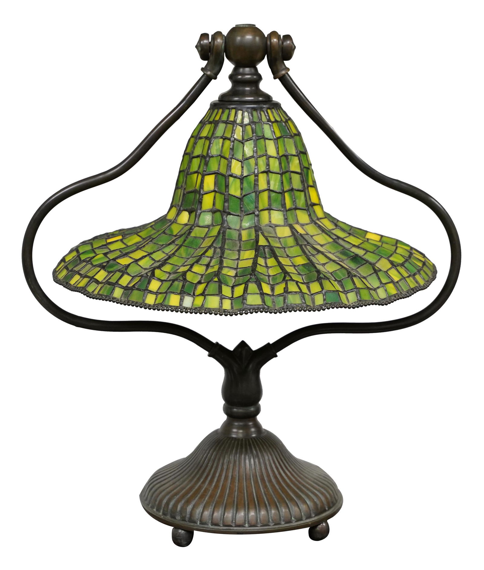 TIFFANY STYLE BRONZE TABLE LAMP (1 of 5)