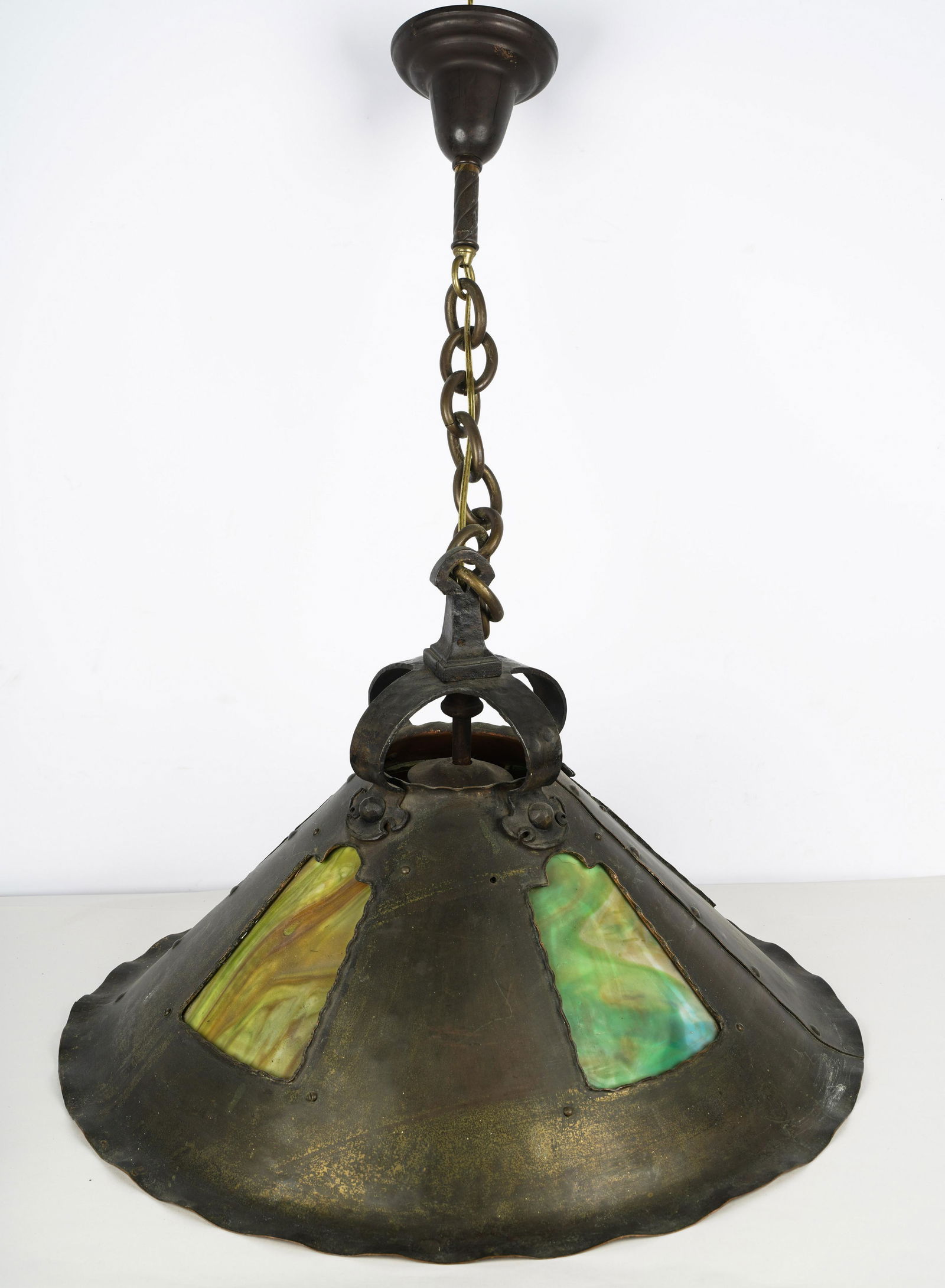 ARTS & CRAFTS IRON & HAMMERED COPPER FIXTURE (1 of 10)