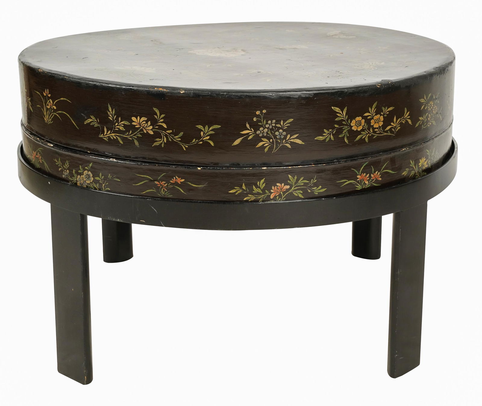 SET OF CHINESE ENAMELED SWEETMEAT DISHES (1 of 9)