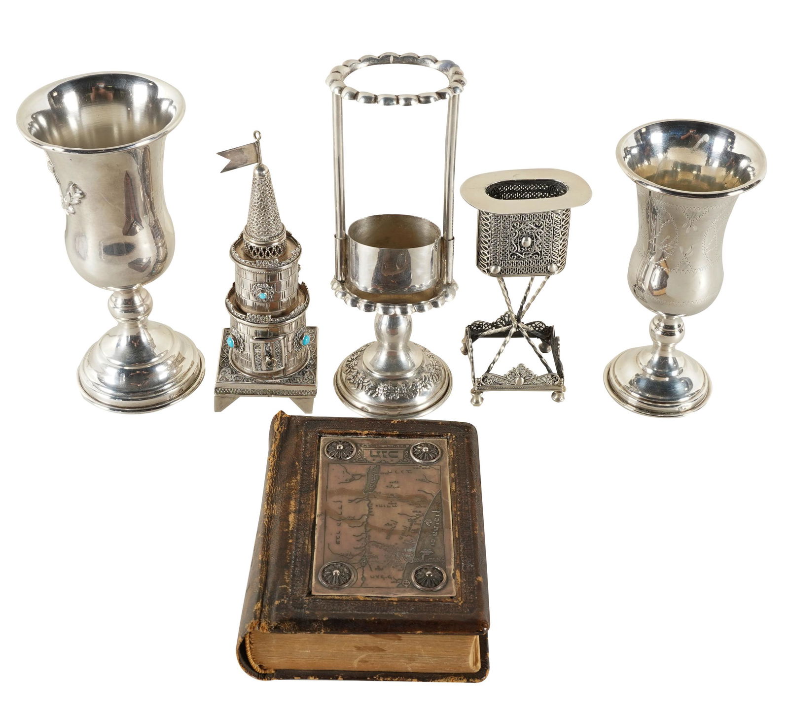 SIX SILVER JUDAICA PIECES (1 of 14)