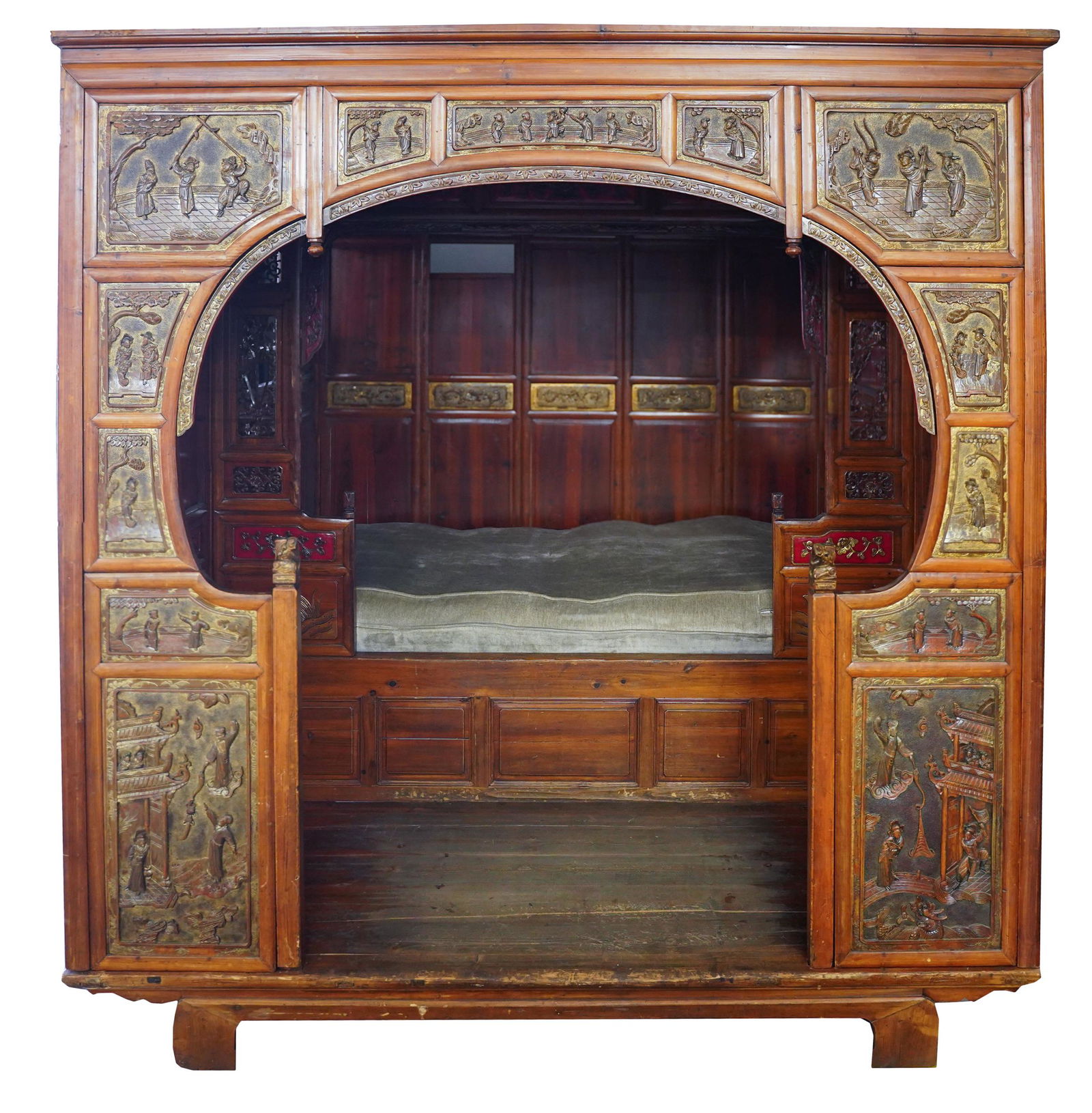 CHINESE CARVED & GILTWOOD WEDDING BED (1 of 10)