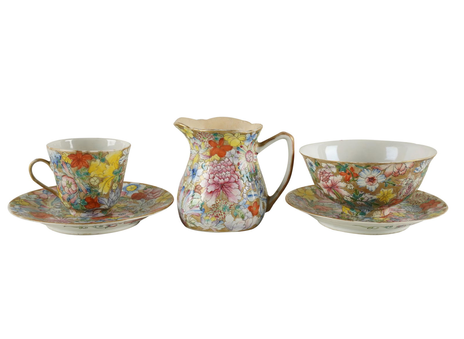 FIVE CHINESE MILLEFLEUR PORCELAIN ITEMS (1 of 8)