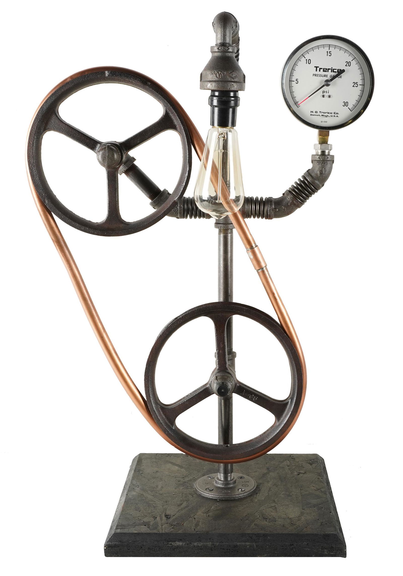 STEAMPUNK STYLE TABLE LAMP (1 of 9)