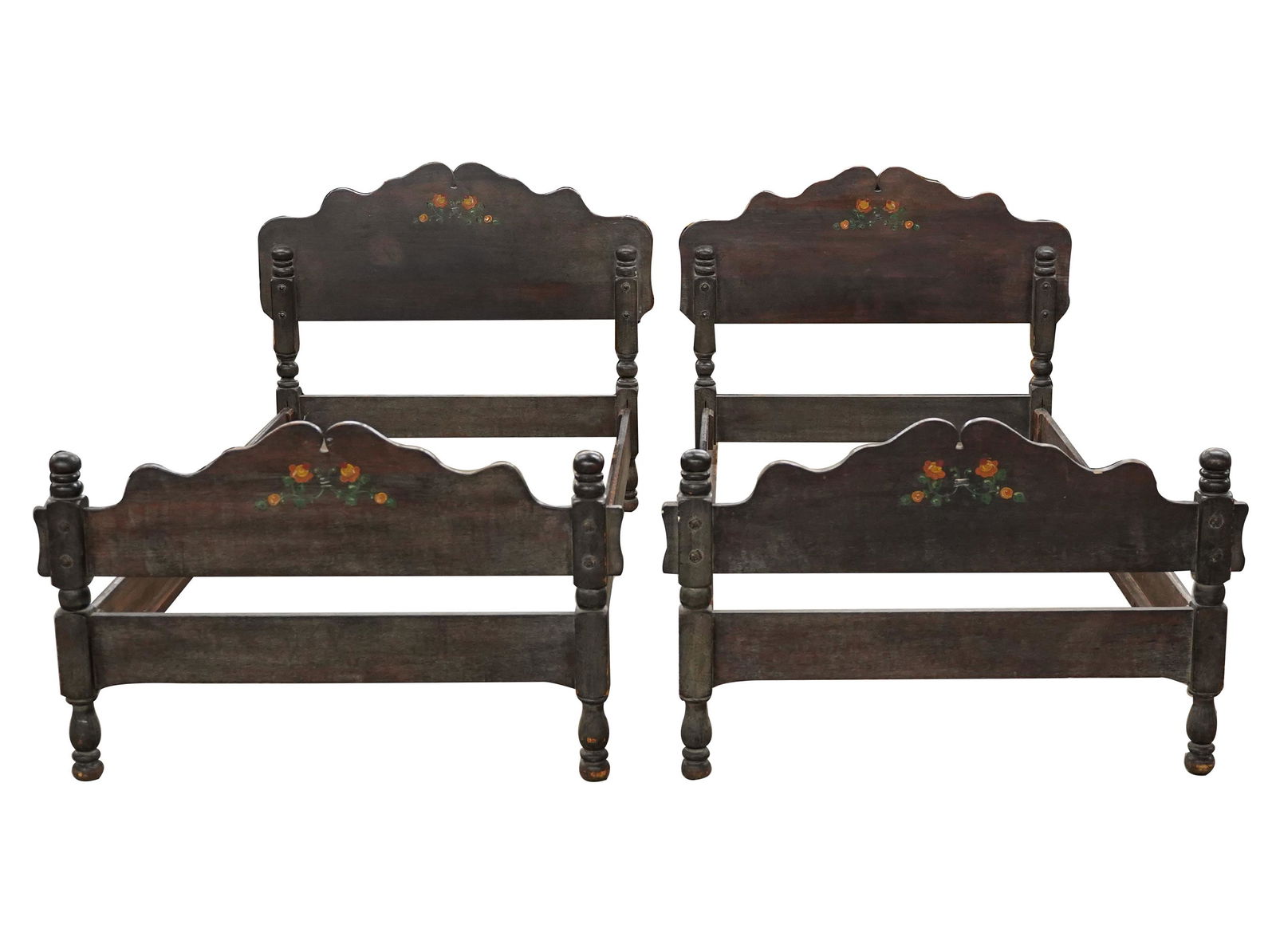 MONTEREY PAINTED WOOD BEDROOM SET (1 of 11)