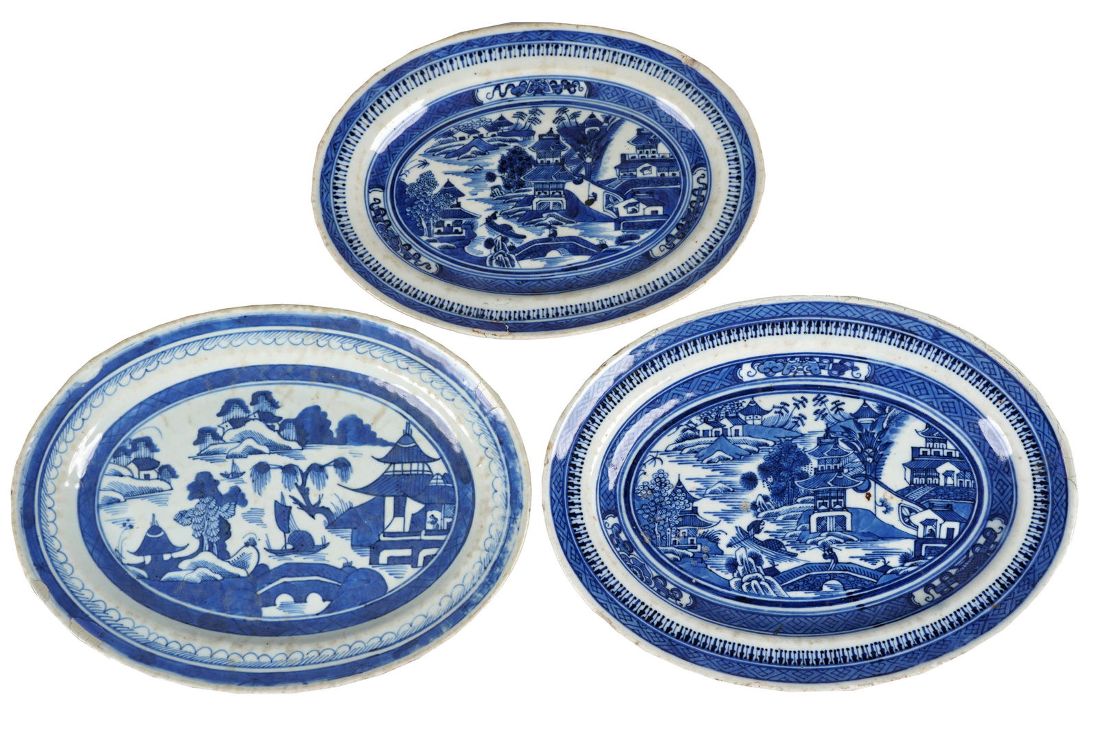 THREE CHINESE BLUE & WHITE PORCELAIN  PLATTERS (1 of 10)