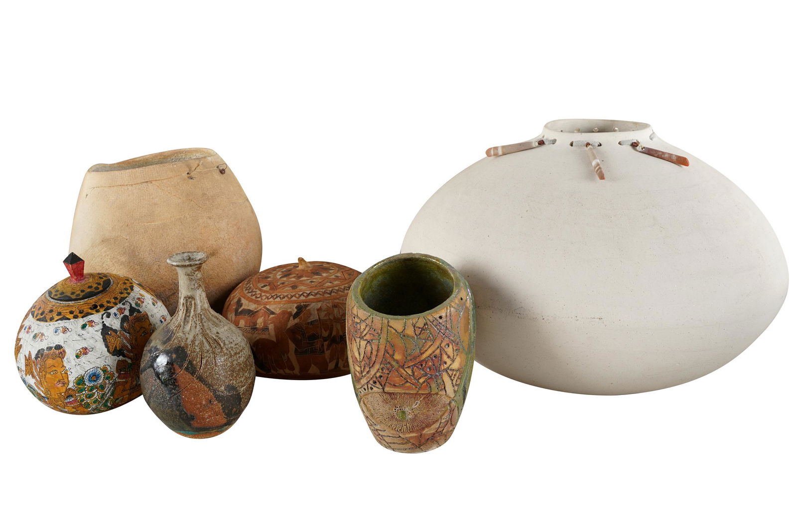 SIX ASSORTED VESSELS (1 of 11)