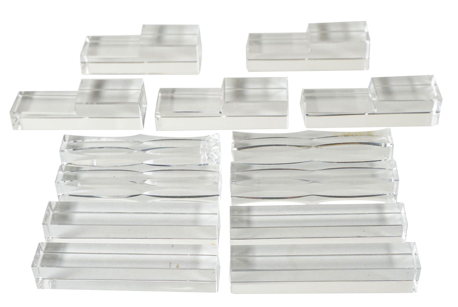 SET OF ASSORTED GLASS KNIFE RESTS (1 of 4)