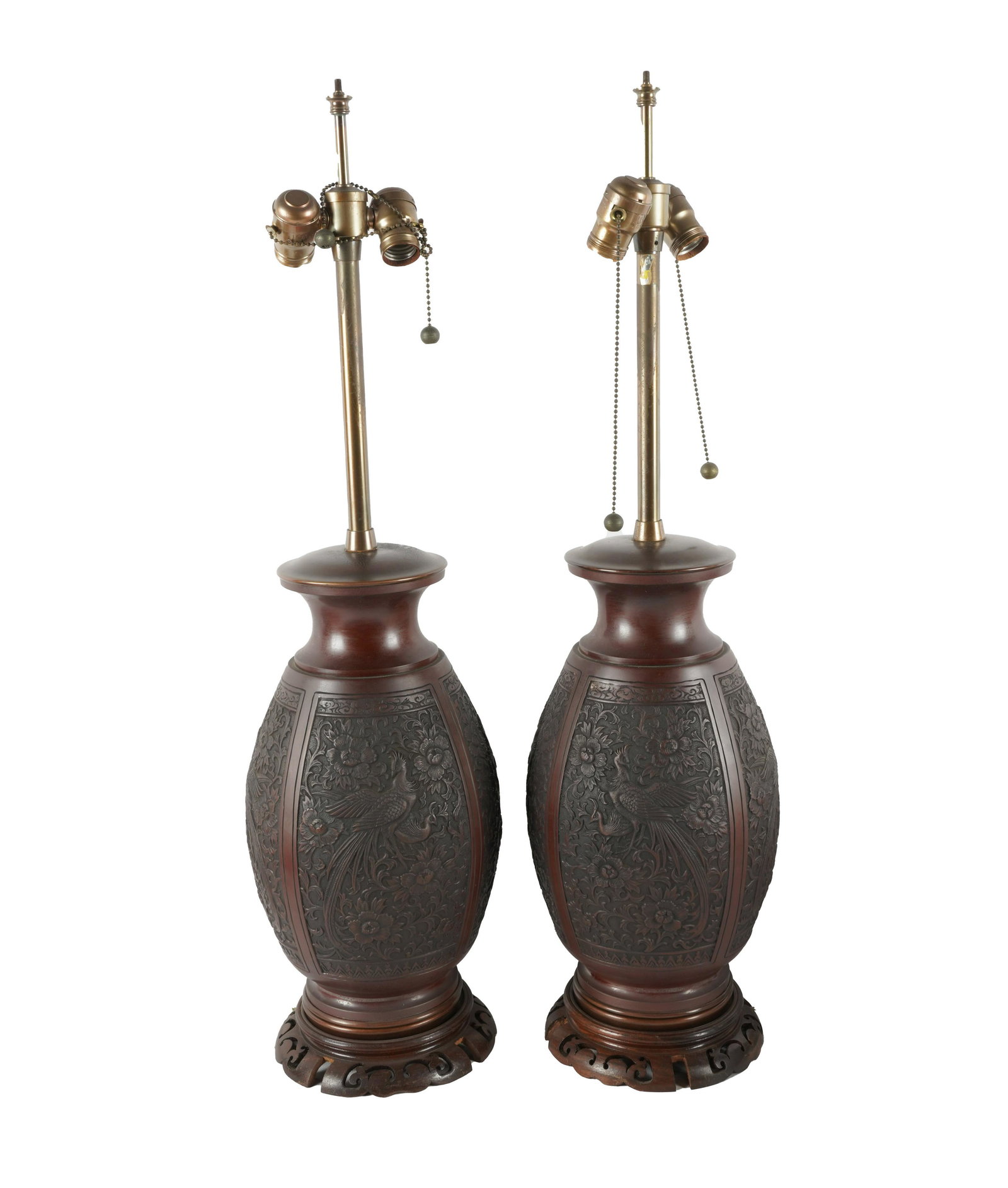 PAIR OF CHINESE BRONZE TABLE LAMPS (1 of 12)