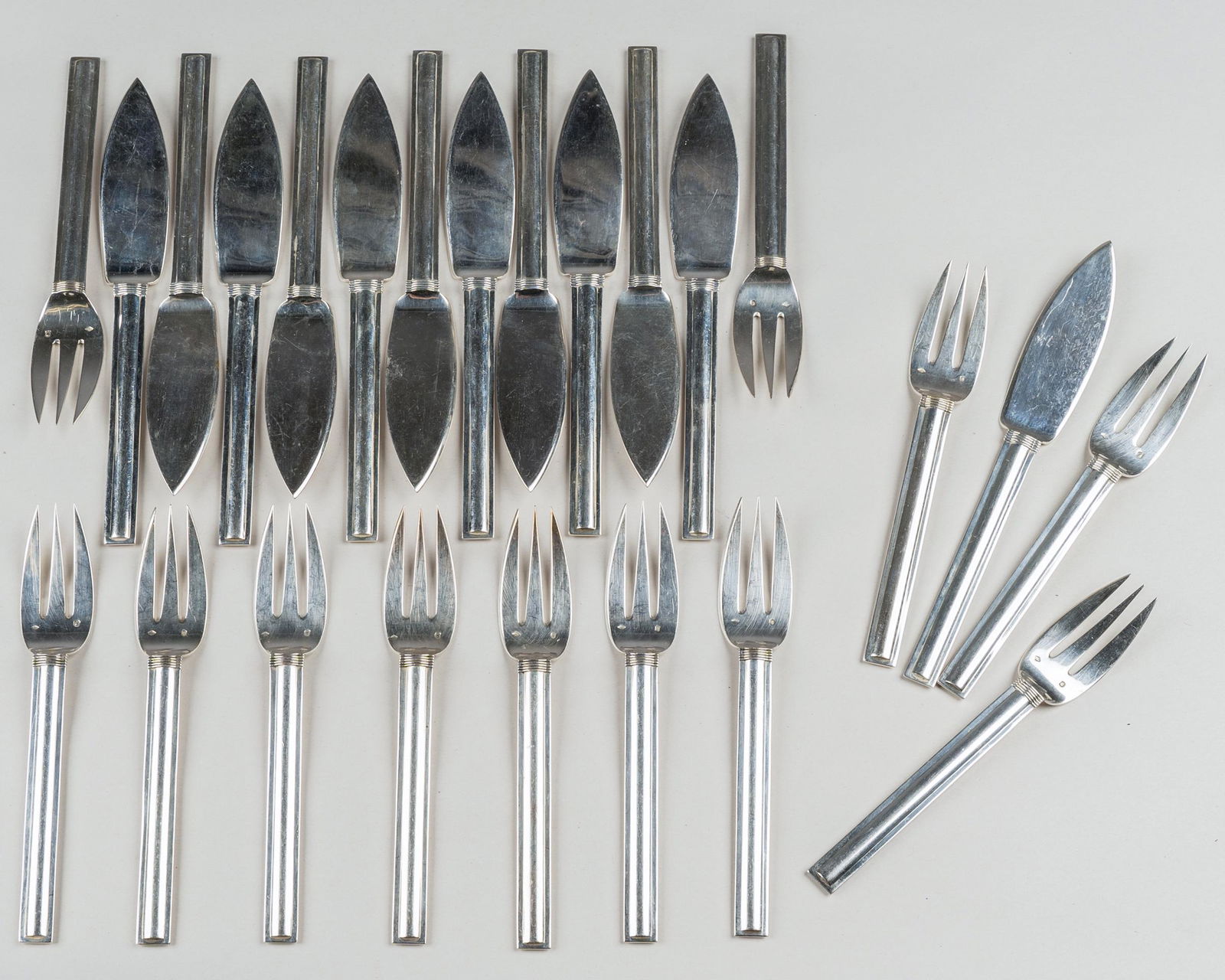 PUIFORCAT "CANNES" STERLING FISH SERVICE (1 of 11)