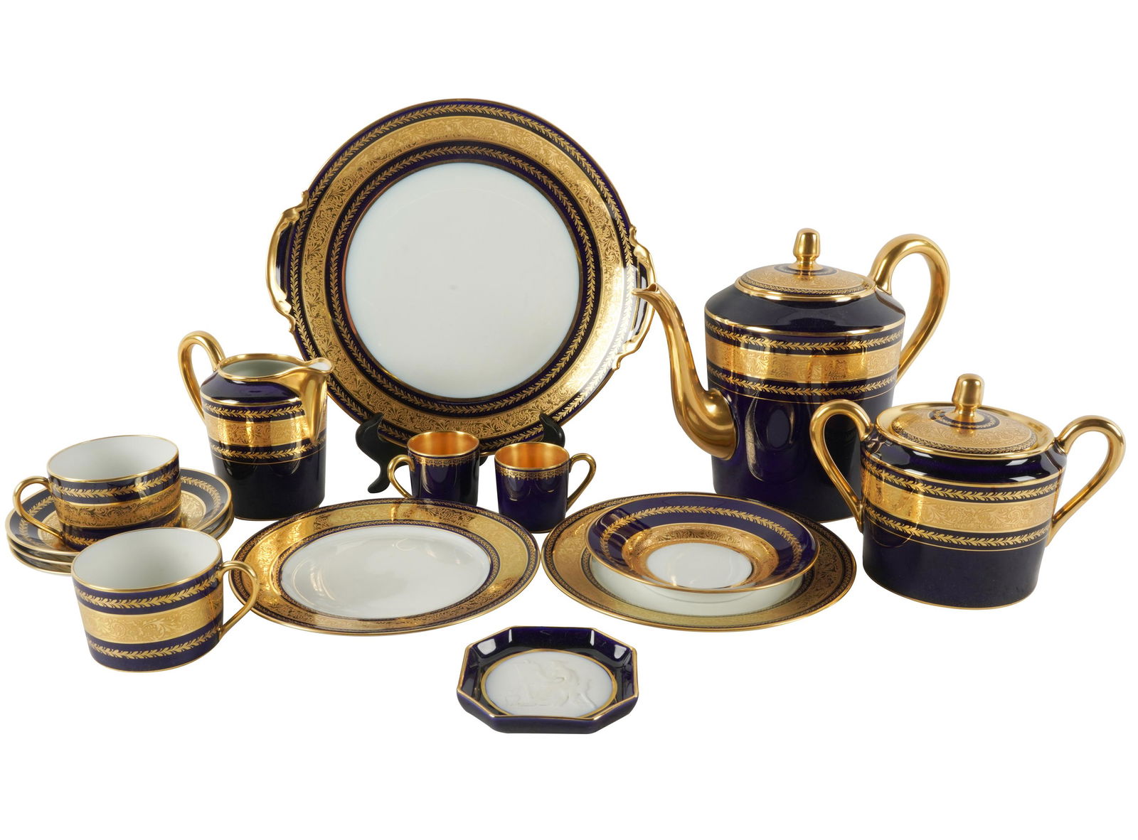 LIMOGES COBALT & GILT PORCELAIN DESSERT SERVICE (1 of 13)