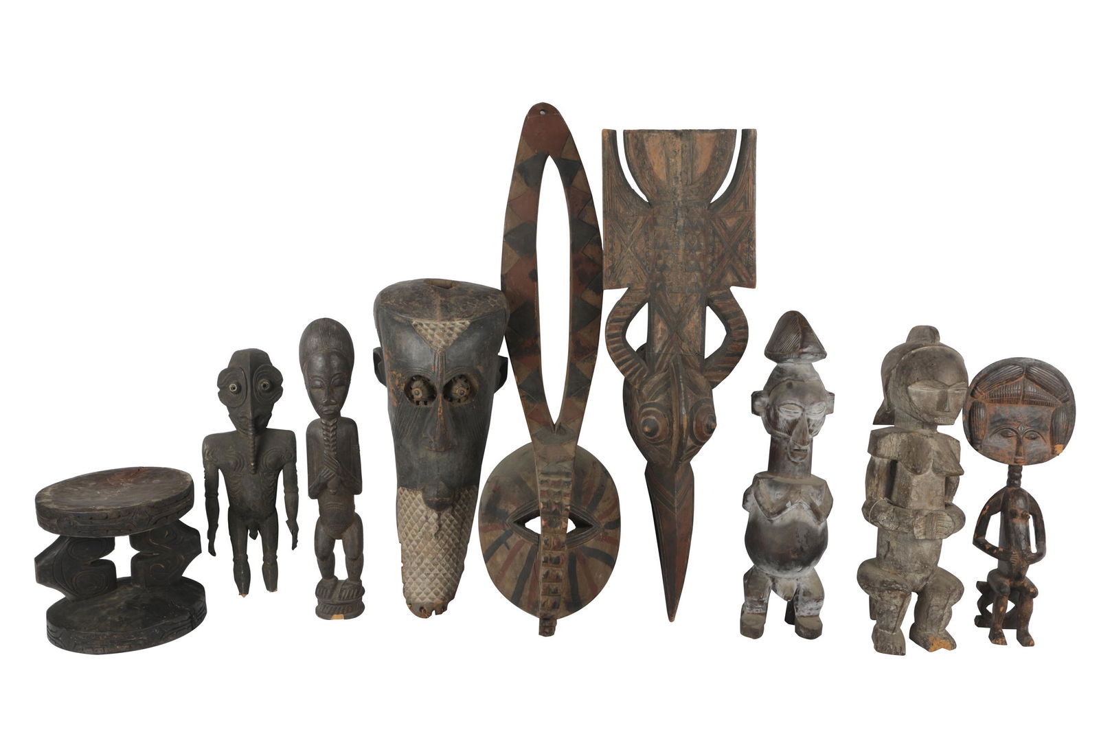 GROUP OF AFRICAN WOOD CARVINGS (1 of 16)