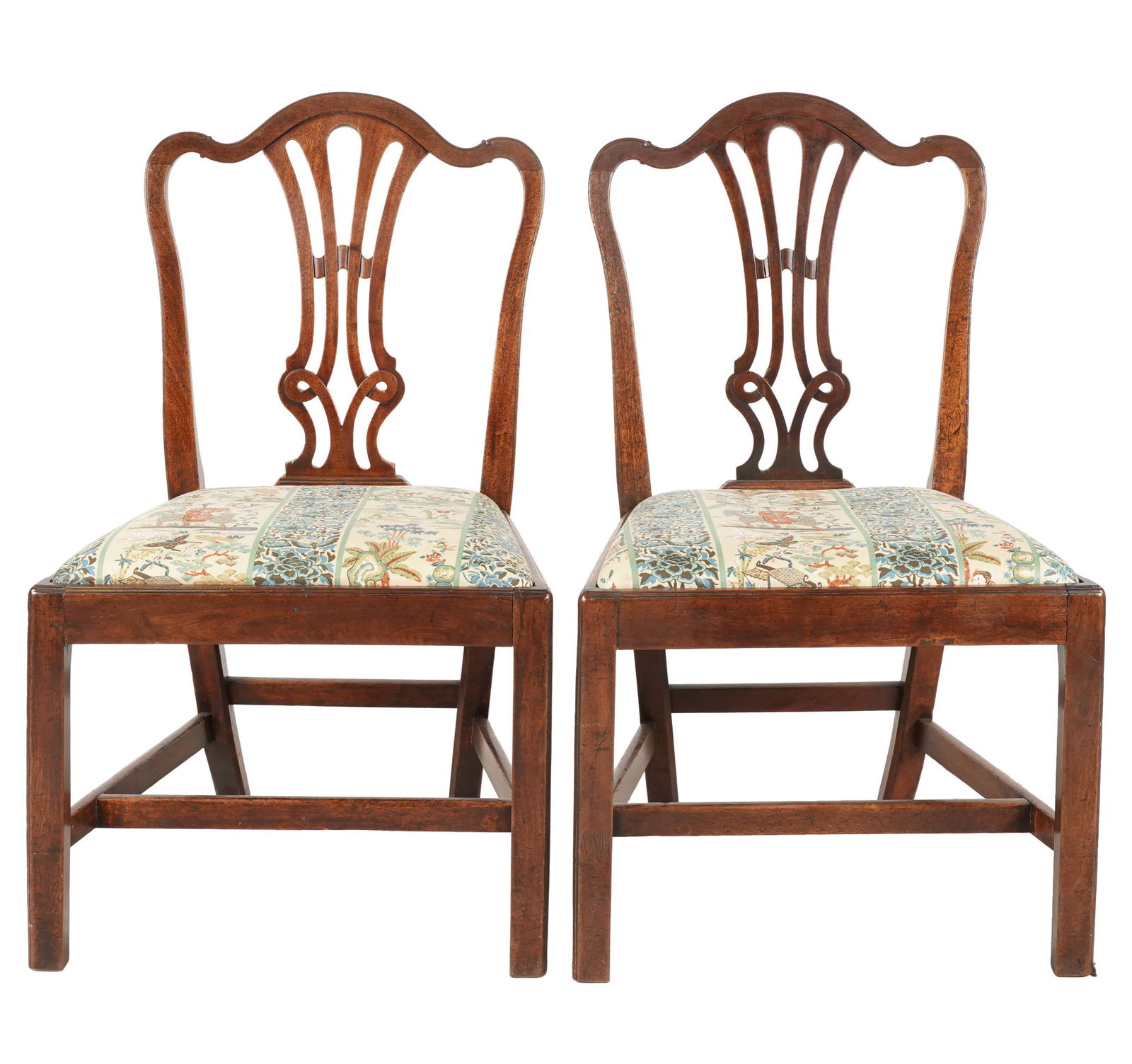 PAIR OF HEPPLEWHITE MAHOGANY SIDE CHAIRS (1 of 10)
