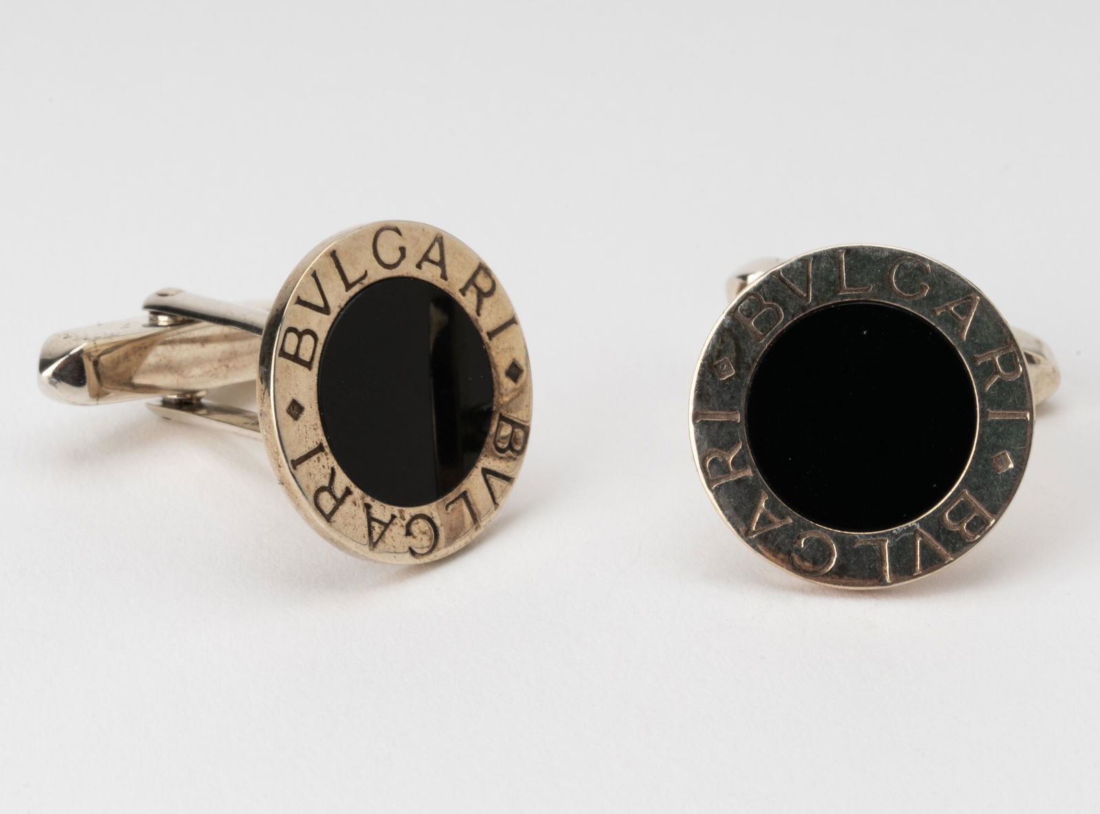 PAIR OF STAINLESS STEEL & ONYX CUFFLINKS (1 of 4)