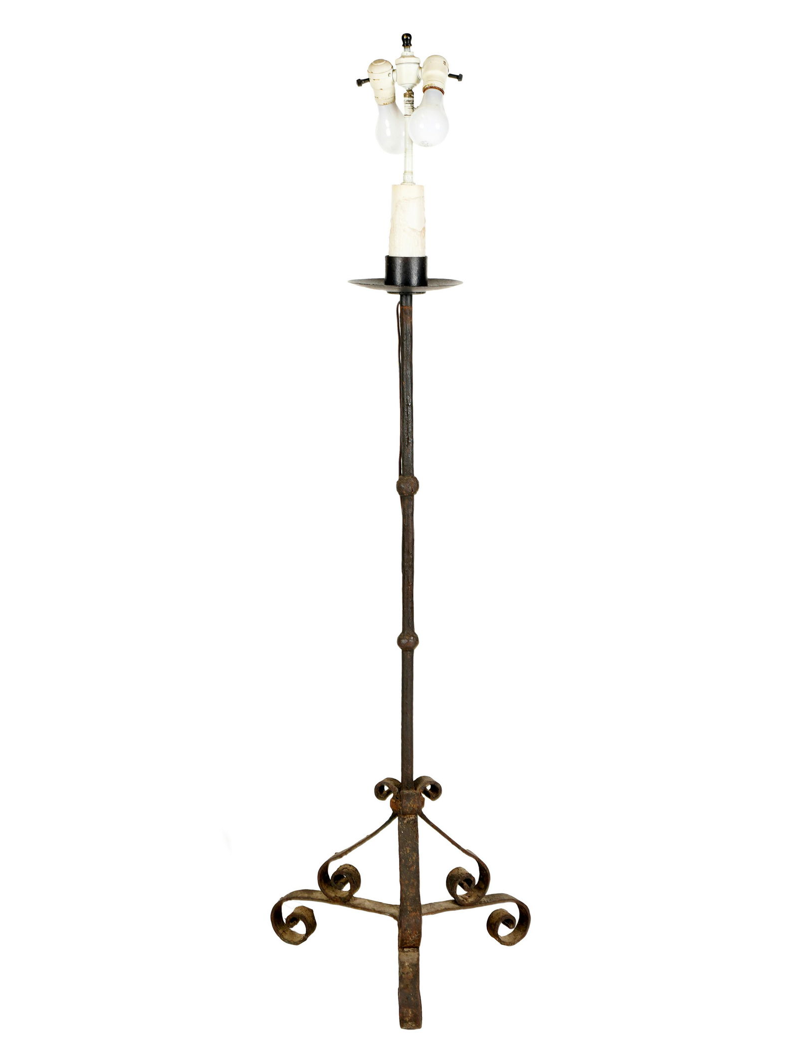 SPANISH-STYLE IRON FLOOR LAMP (1 of 8)