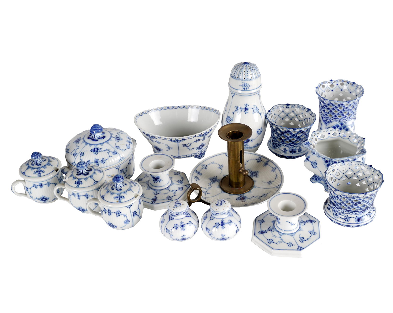 LARGE GROUP OF ROYAL COPENHAGEN PORCELAIN (1 of 12)