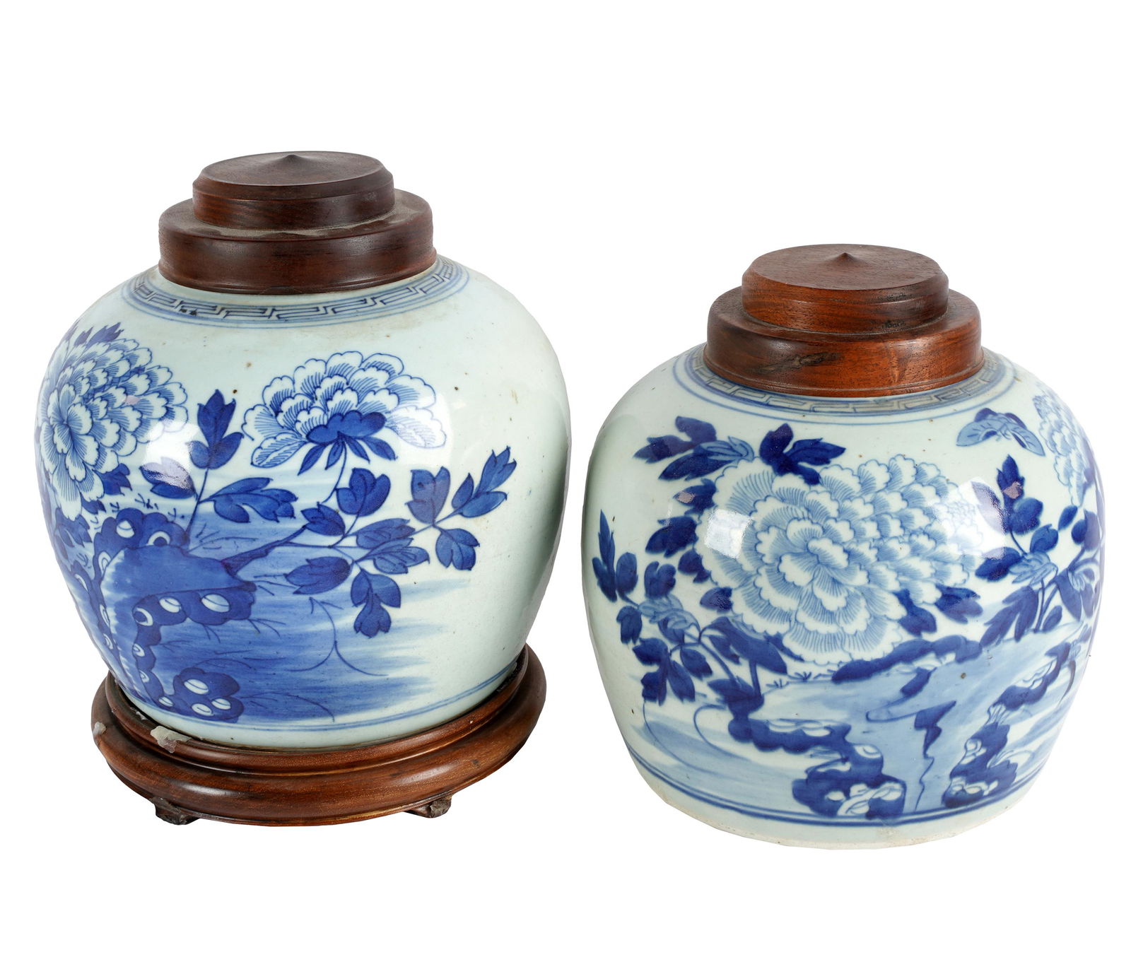 PAIR OF CHINESE BLUE & WHITE PORCELAIN JARS (1 of 10)