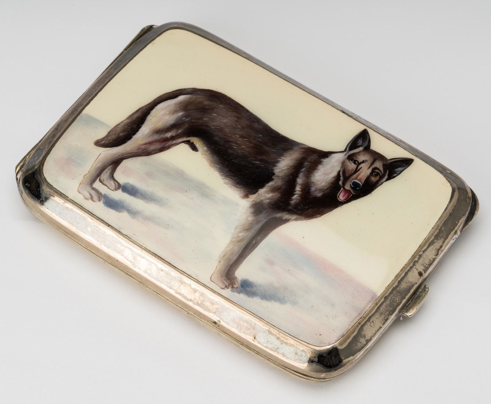STERLING AND ENAMEL CIGARETTE CASE (1 of 12)