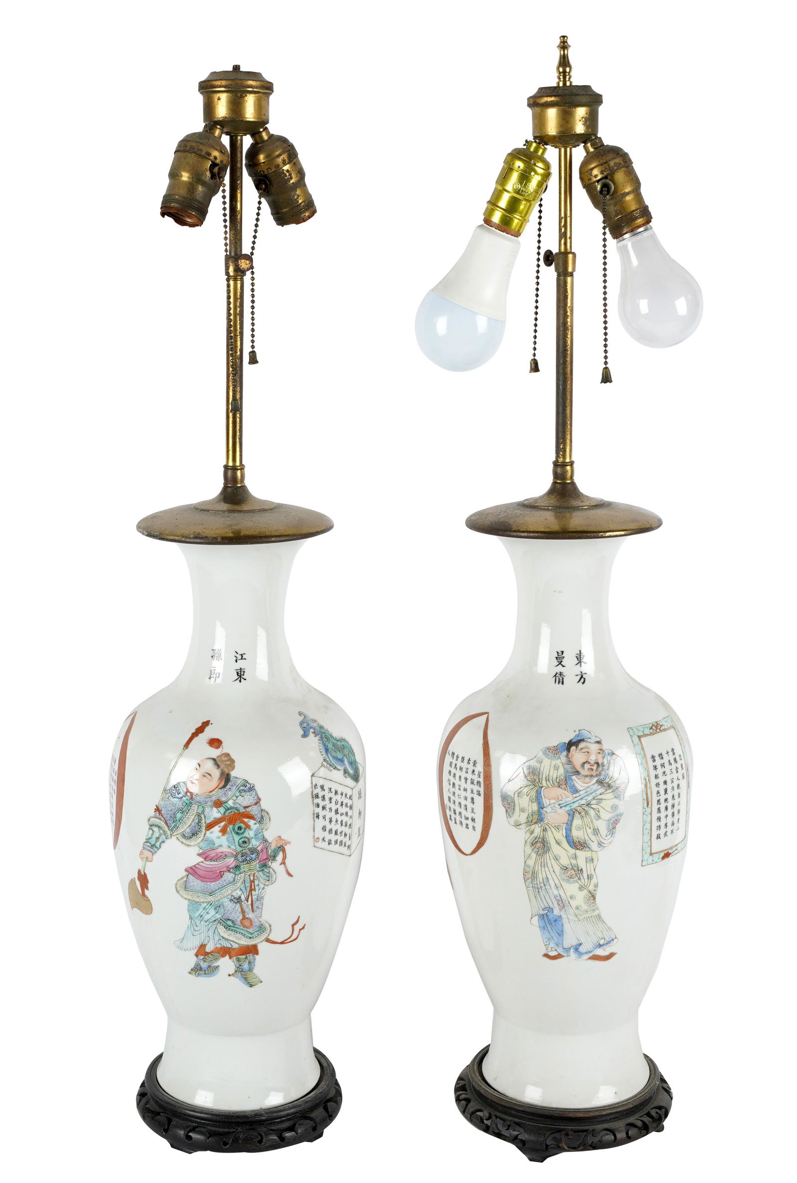 PAIR OF CHINESE PORCELAIN VASES (1 of 7)