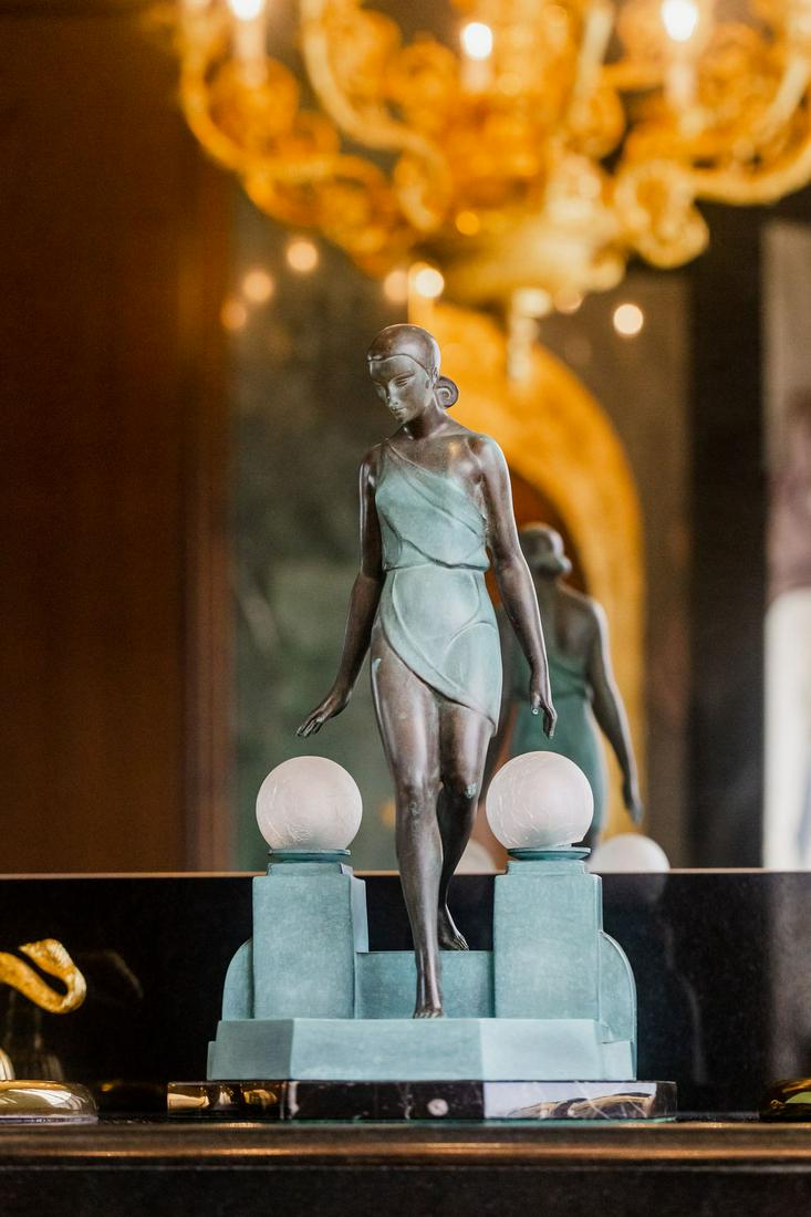 Larry Flynt Pierre Le Faguays (1892 - 1962): Nausicaa Art Deco Table Lamp (1 of 12)