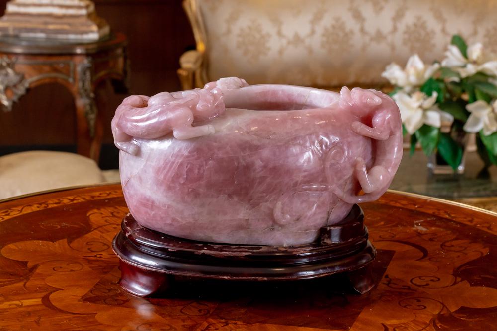 Larry Flynt Chinese Rose Quartz Planter (1 of 13)