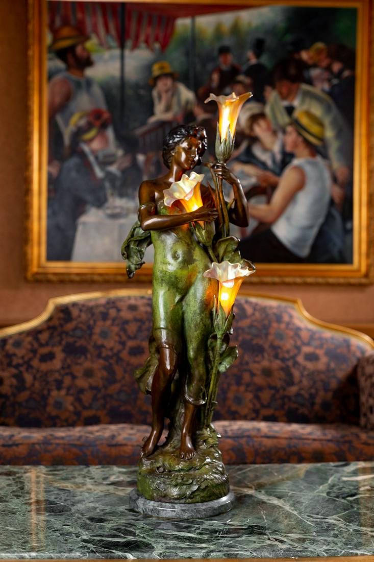 Larry Flynt Bronze Figural Electrolier with Art Glass Shades (1 of 18)