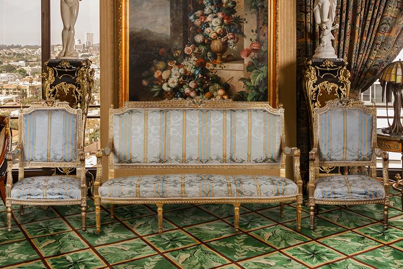 Larry Flynt Louis XVI-Style Salon Suite (1 of 20)