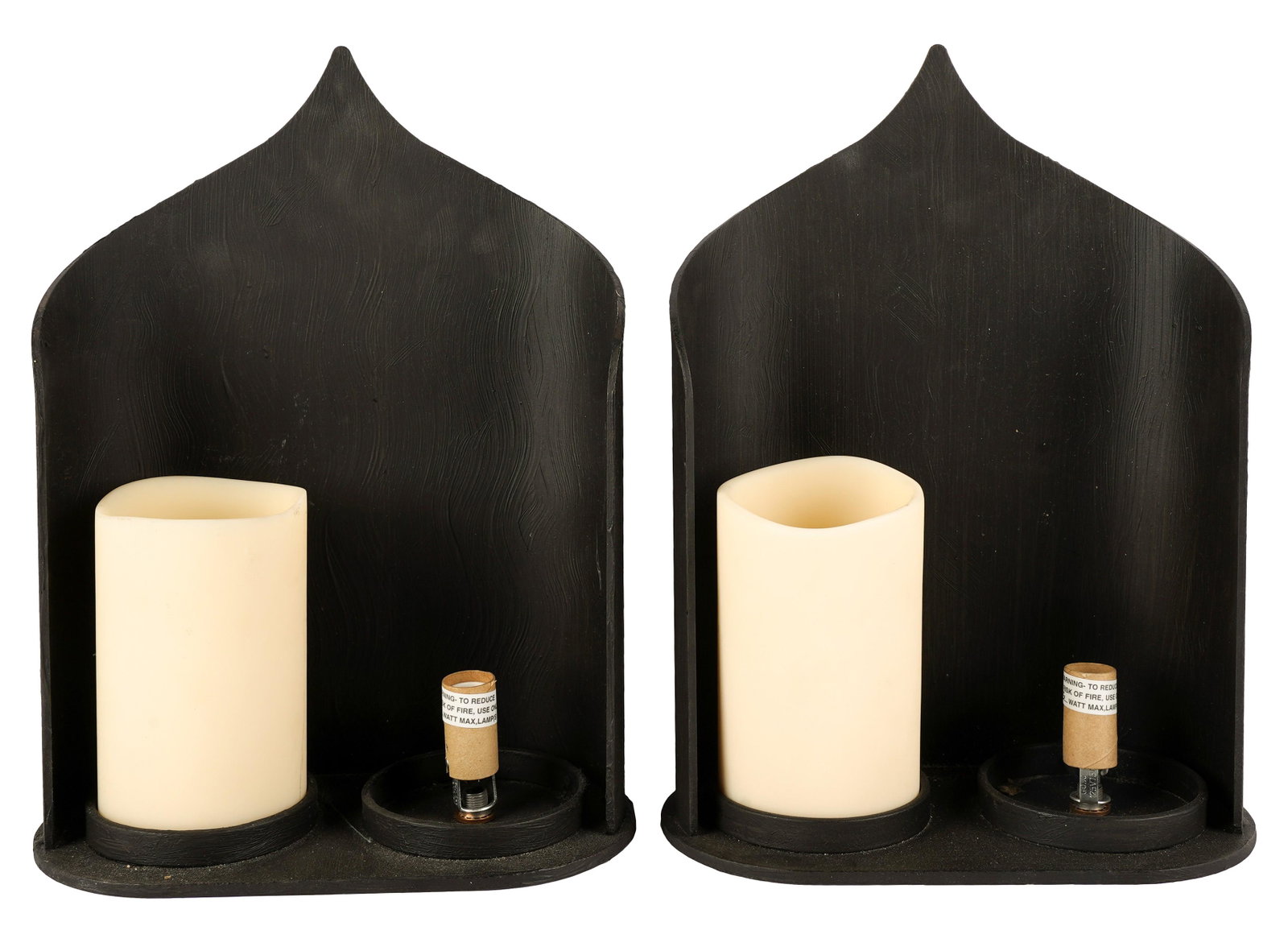 Pair of Rose Tarlow Melrose House Iron "Pudgin" Wall Sconces: unsigned 12 x 9 x 4 3/4 in. (30.5 x 22.9 x 12.1 cm.)