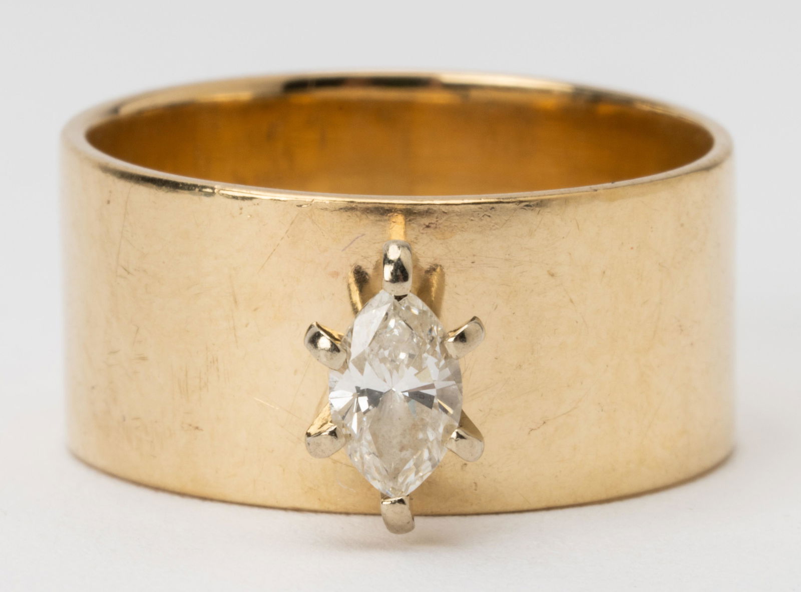 14 Karat Yellow Gold Diamond Ring (1 of 5)