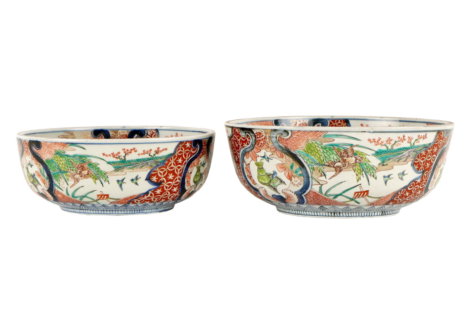 Two Japanese Imari Porcelain Bowls (1 of 8)