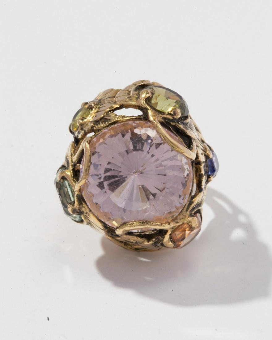 Richard Jones 18 Karat Yellow Gold, Morganite and Multi-Gem Set Ring (1 of 13)