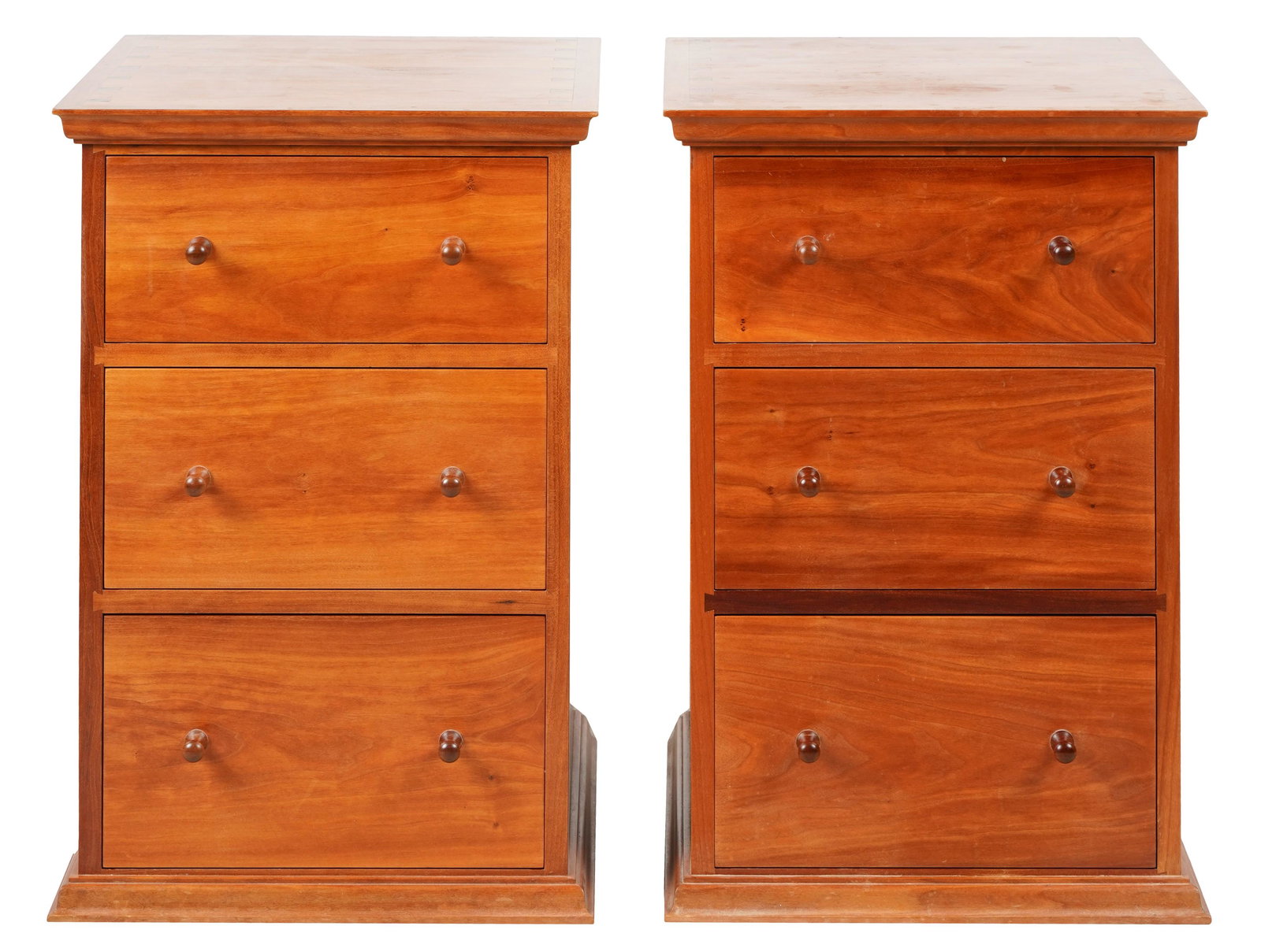 Thomas Moser: Pair of Three-Drawer End Tables (1 of 6)