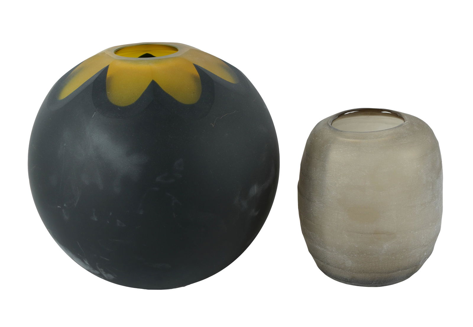 Two Art Glass Vases (1 of 7)