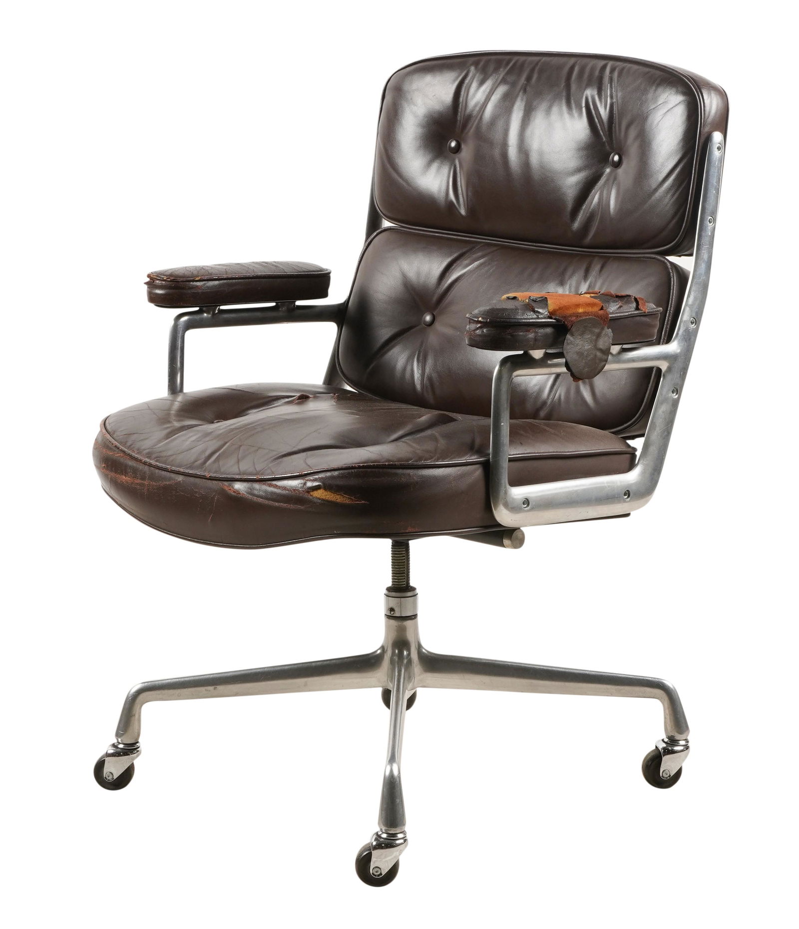 Charles and Ray Eames / Herman Miller: Time Life Executive Desk Chair (1 of 9)