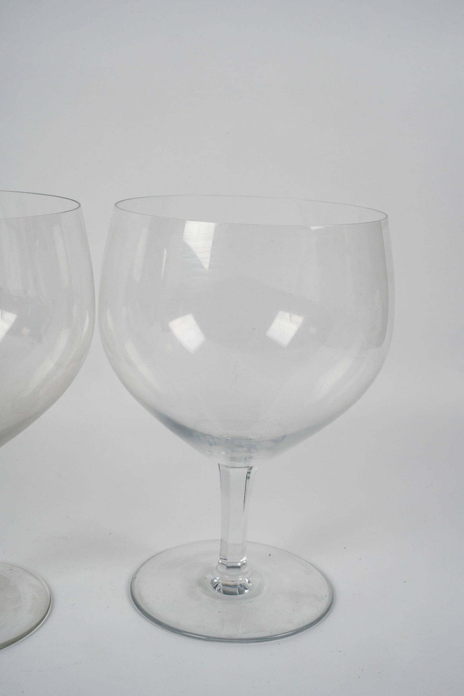 Ten Baccarat Crystal Wine Glasses: each marked 7 1/8 x 5 1/4 in. (18.1 x 13.3 cm.)