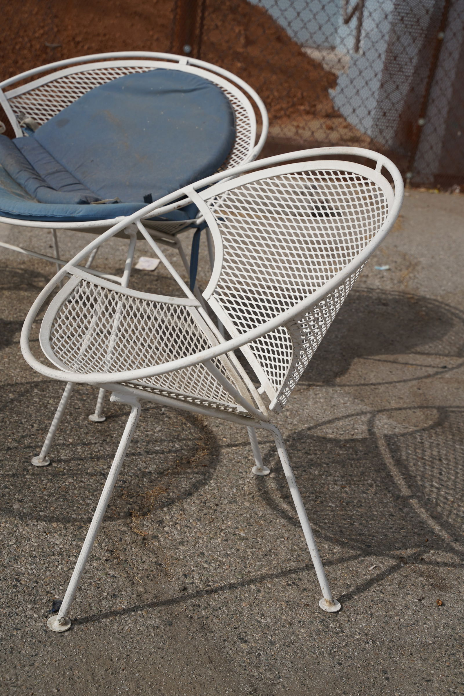 Set of White-Painted Patio Furniture (1 of 8)
