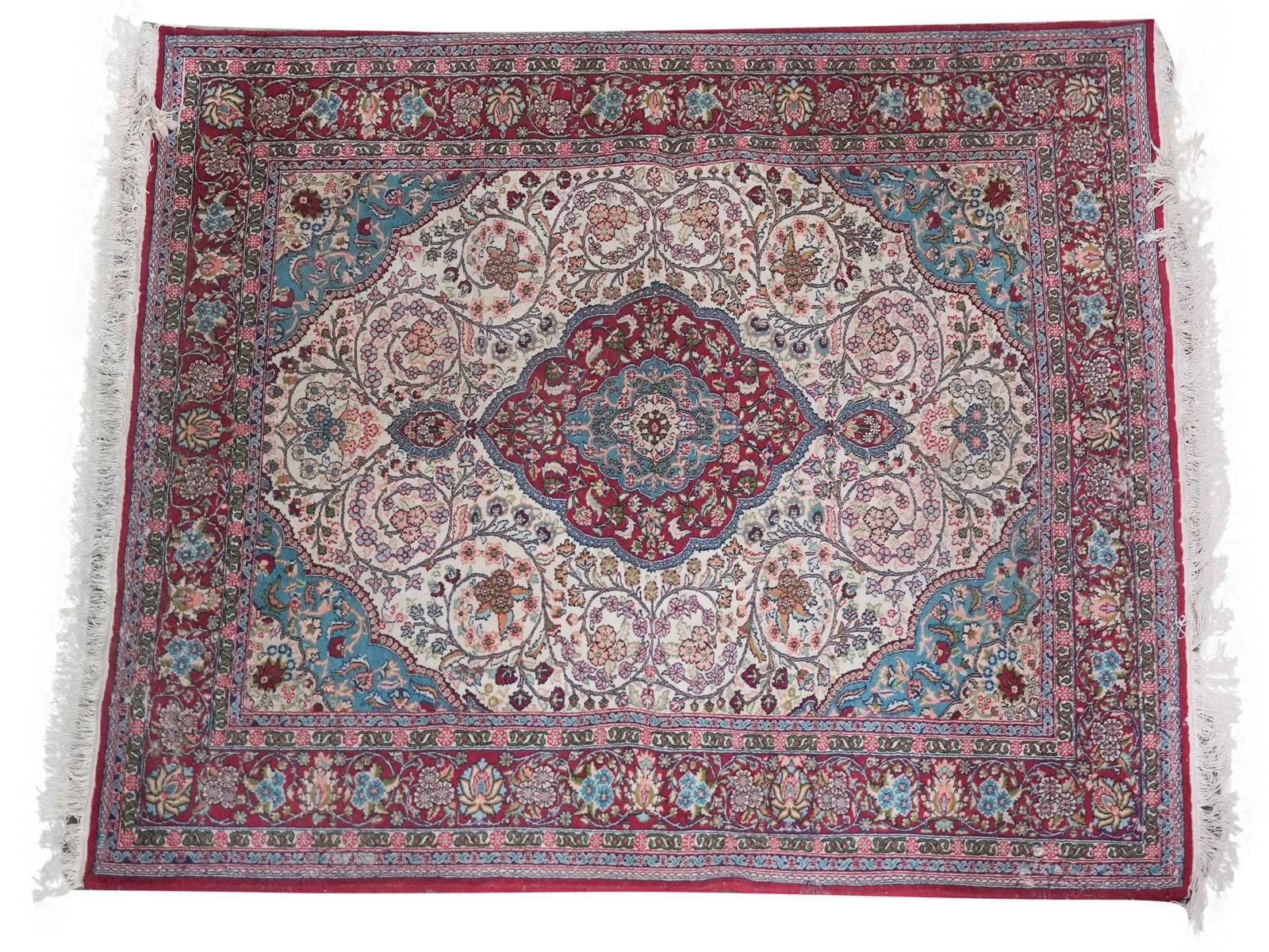 Persian Rug Auction