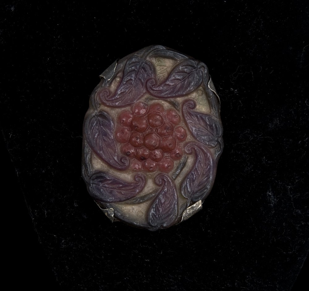 GABRIEL ARGY-ROUSSEAU PATE-DE-VERRE GLASS PENDANT: depicting a cluster of berries, with a silver backing 2 3/4 inches long