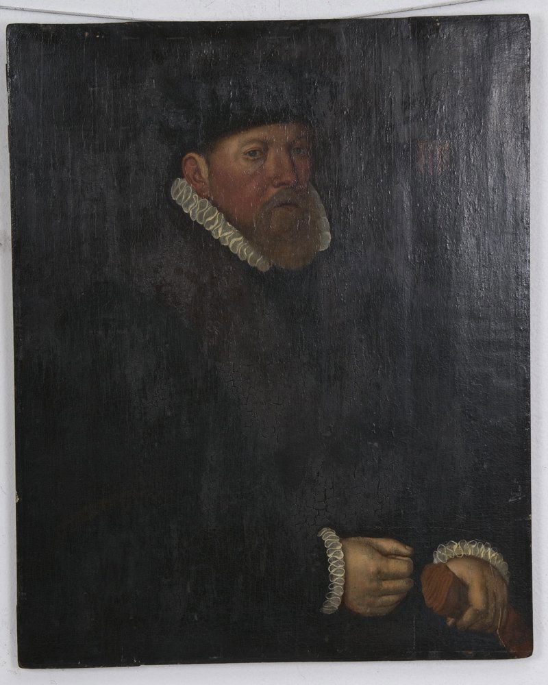 PORTRAIT OF A GENTLEMAN: 17th Century Dutch School oil on cradled panel 31 x 25 inches