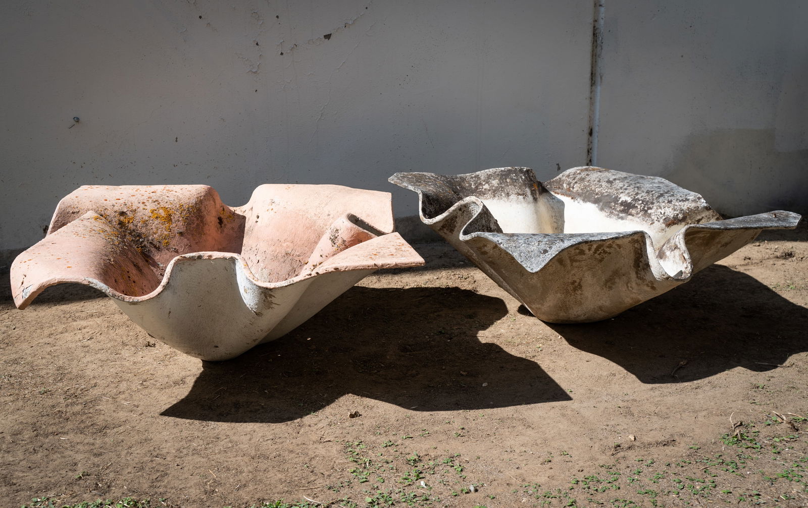 Willy Guhl (1915-2004): Pair of Handkerchief Planters (1 of 10)