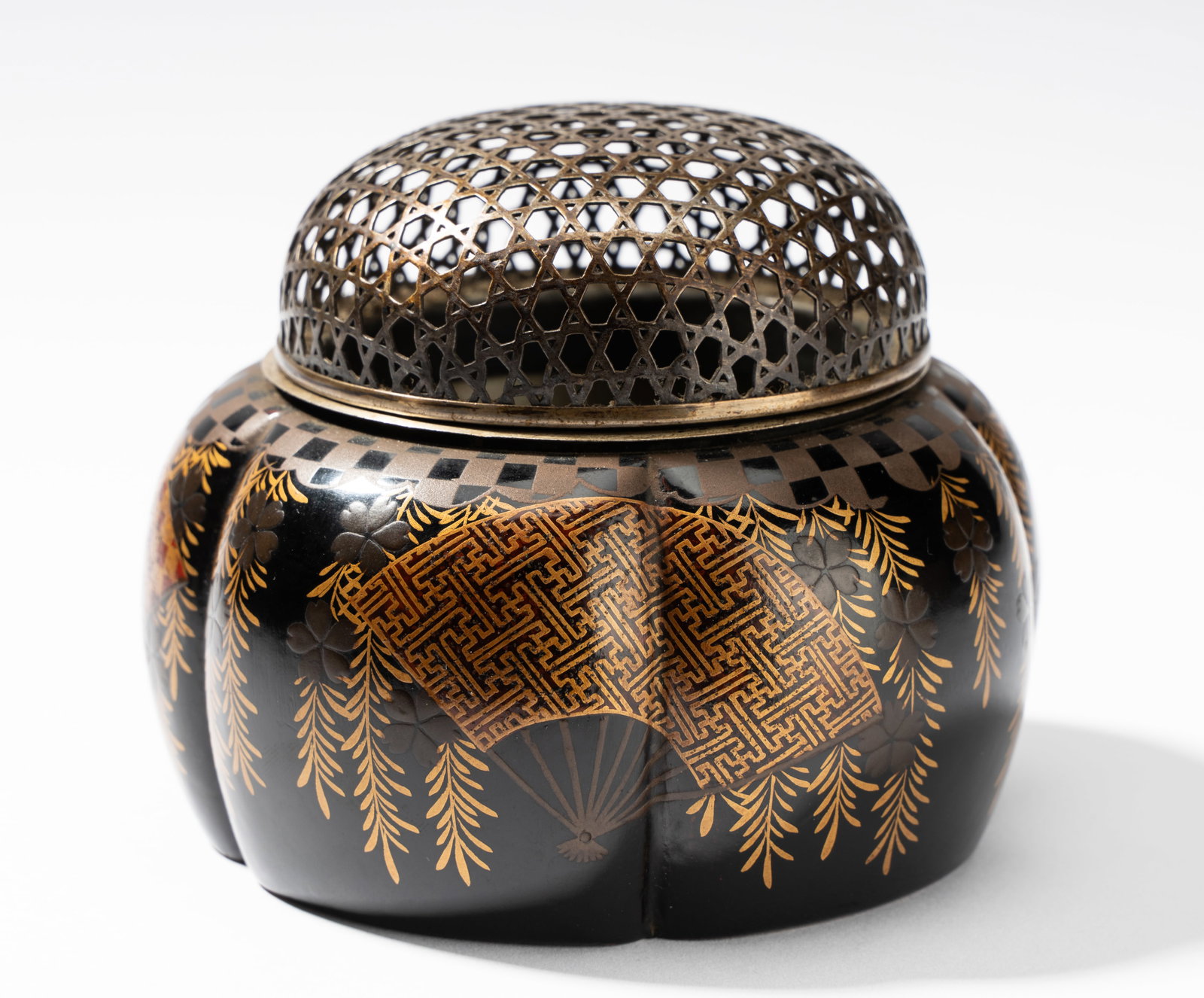 Japanese Lacquer Censer (1 of 12)