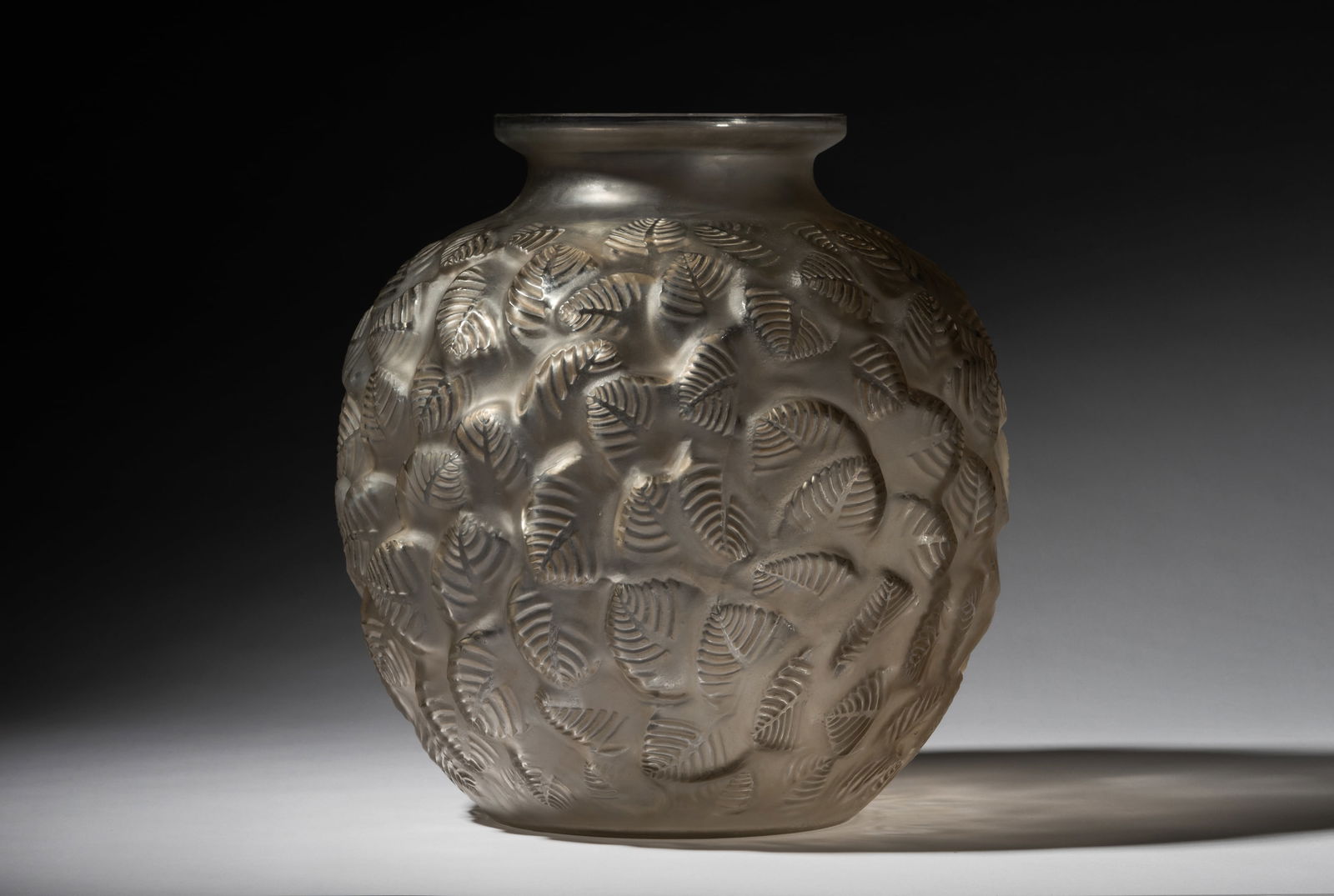 Rene Lalique Glass Vase (1 of 16)