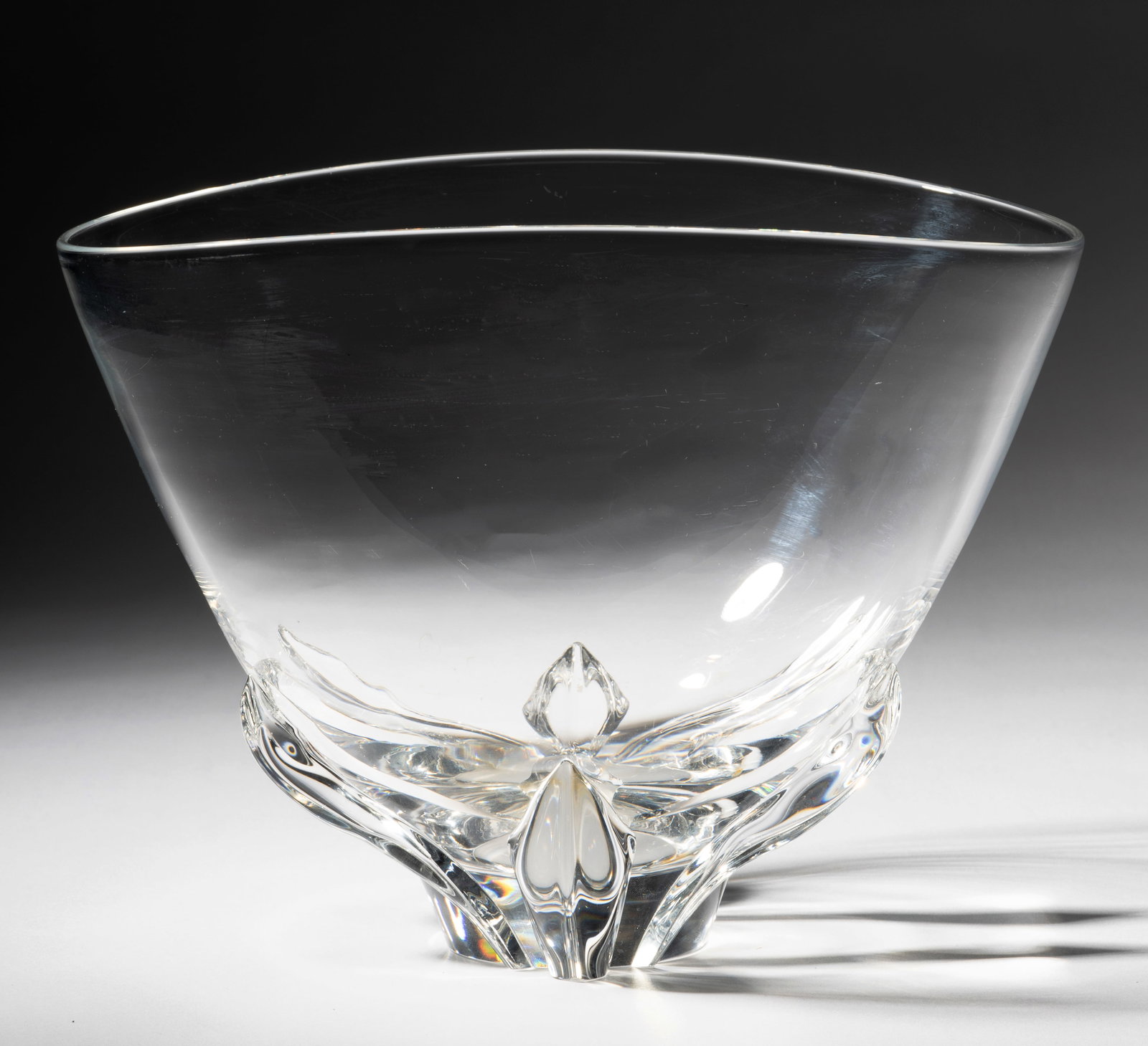 Steuben Crystal Bowl: signed 7 1/2 x 10 x 7 1/2 in. (19.1 x 25.4 x 19.1 cm.) Provenance: Property from a Wilshire Corridor Penthouse Estate, Los Angeles, California